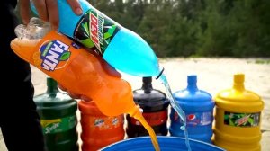 Experiment: Giant Coca Cola, Mirinda, Pepsi, Mtn Dew, Sprite and Other Sodas vs Mentos Underground