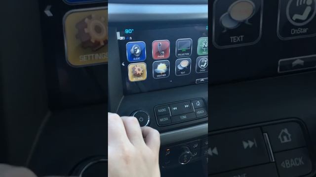Some interior features on the 2019 GMC Acadia Denali for Damon смотреть онлайн
