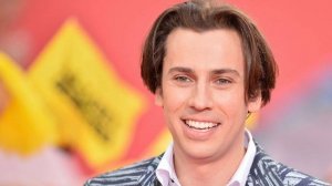 ПЬЯНЫЙ ГАЛКИН В КРАЙ ОБЕЗУМЕЛ! У ПУГАЧЕВОЙ АЖ ИСТЕРИКА ОТ ТАКОЙ БЕЛОЙ ГОРЯЧКИ! ЕЛЕ СПАСЛА ДЕТЕЙ!