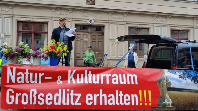 DEMO 6.5.23 in Pirna  Redner  der Pirnaer Unternehmer Alf Wild