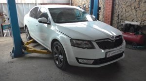 Замена ремня ГРМ и роликов на Skoda Octavia 1,6 Шкода Октавия 2016 года  1часть