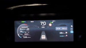 Картинка вместо уровня масла на приборной панели Geely Monjaro. Подтверждающий эксперимент