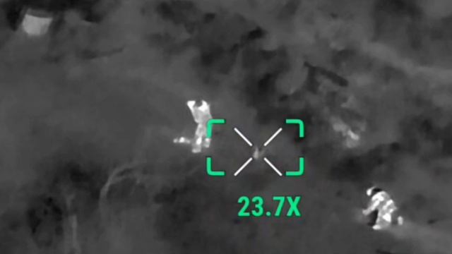 +19 строго. Финка НКВД в действии. Завалил ссущего пятака ножом, а потом гранатой спящих поросят. смотреть онлайн