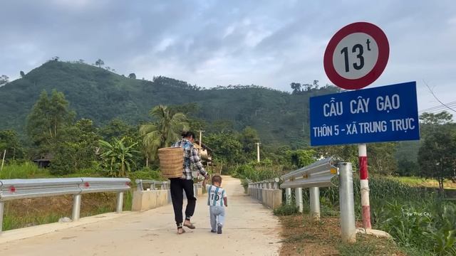 full video of a mysterious man attacking a kind man and a single mother -ly truc ca смотреть онлайн