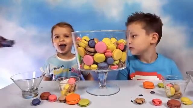 МИСС КЕЙТИ И МИСТЕР МАКС ЧЕЛЛЕНЖ ПЕЧЕНЬЕ МАКАРОНС смотреть онлайн