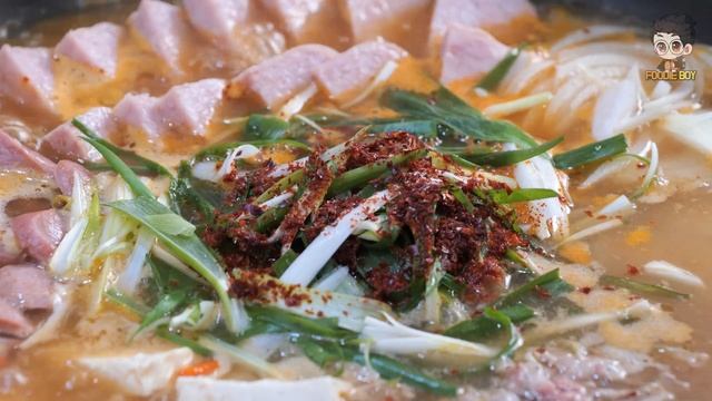 부대찌개 / Budae Jjigae - Filipino Street Food / 필리핀 세부 오복식당 смотреть онлайн