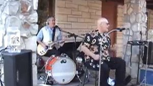 "Nadine" Chuck Berry - The Tu-Tones: Texas' Favorite Two Man Band