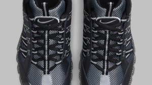 Nike Air Humara Black Metallic Silver