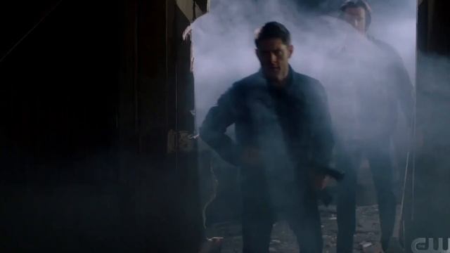 Supernatural - Sam & Dean Go On A Hunt With Thors Hammer & The Grenade Launcher 15x14 смотреть онлайн