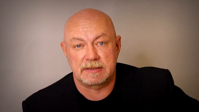 Актёрская визитка Александра Левчука | Актерское Агентство "RESIDENT"