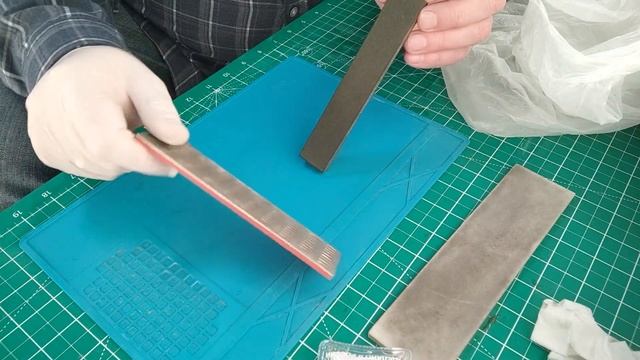 ПОТРИ-ТРИ-ТРИ. Научись удалять паразитов с бруска быстро и просто. смотреть онлайн