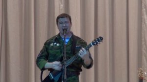 15   Денис Платонов   Далекий городок  наступила весна на снега