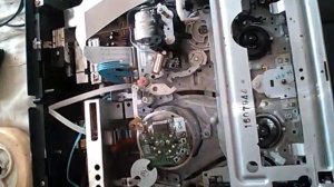 Неполадка видеомагнитофона philips