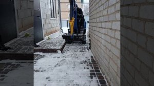 Преимущества мини экскаватора - труднодоступные места