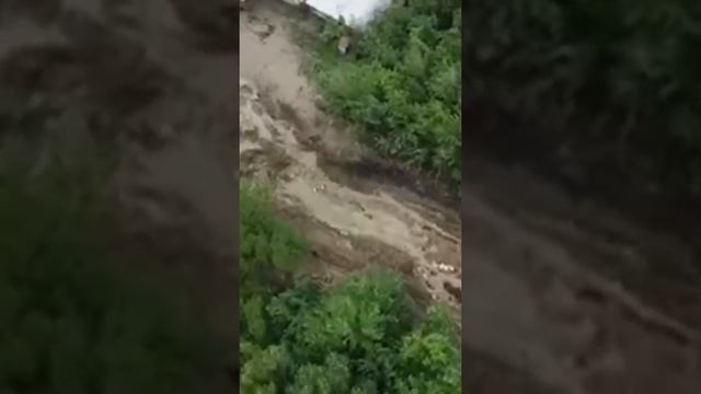 Сель сошел в Текели в Алматинской области. #новости #казахстан смотреть онлайн