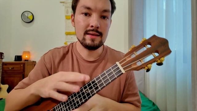 Аккорды на укулеле не звучат?