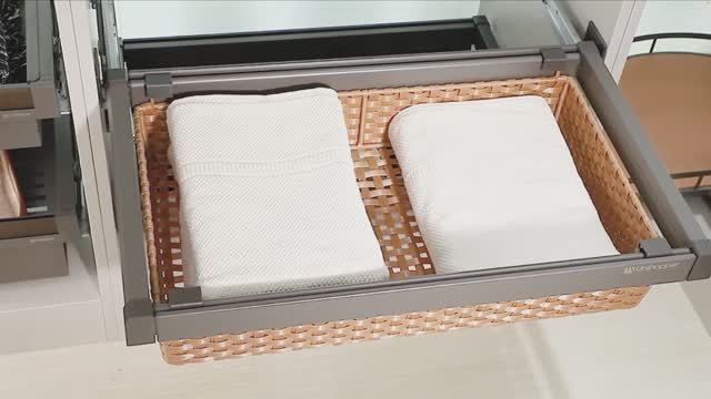 Выдвижная вешалка для брюк с деревянным отделением Unihopper с доводчиком clip-on Moka смотреть онлайн