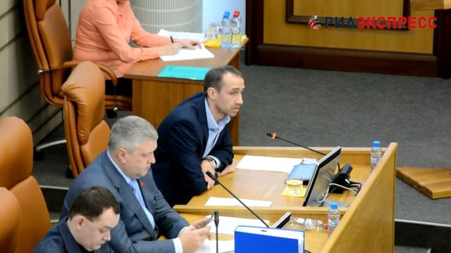 Валерий Геннадьевич БЫКОВ против снятия 13 вопроса с повестки сессии смотреть онлайн