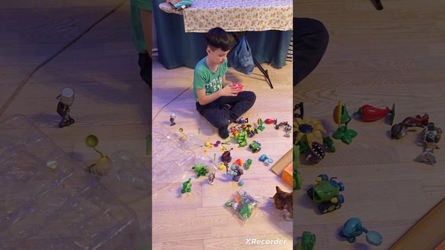 Разпоковка подарков у Саши А смотреть онлайн