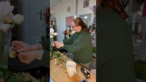 Открываем Пион. Работа с цветком. Секреты флориста #флорист #флористикадляначинающих #цветы