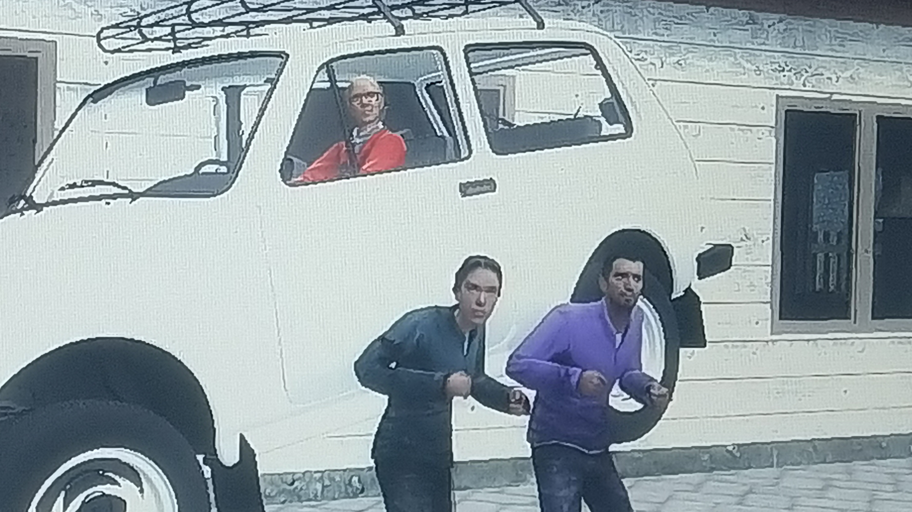 Приехала мама 2 серия. Я устоел безумие в школе 🤯 смотреть онлайн