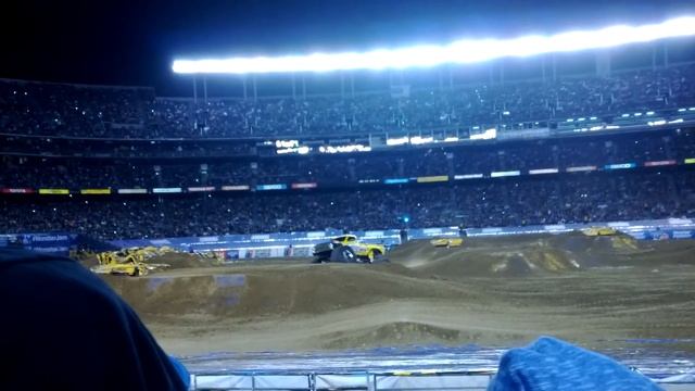 Monster Jam San Diego Titan Freestyle 2014 смотреть онлайн