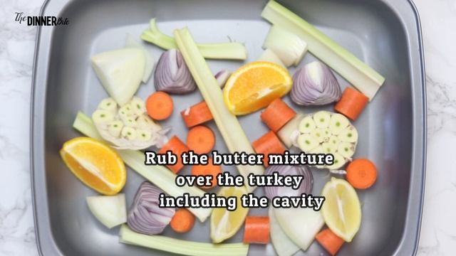 Easy Thanksgiving Turkey Recipe (How to cook the best thanksgiving turkey)