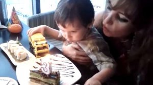 Как правильно задуть свечу.