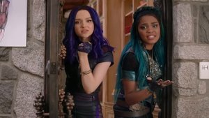 Sofia Carson, Dove Cameron, China Anne McClain - One Kiss (From "Descendants 3")