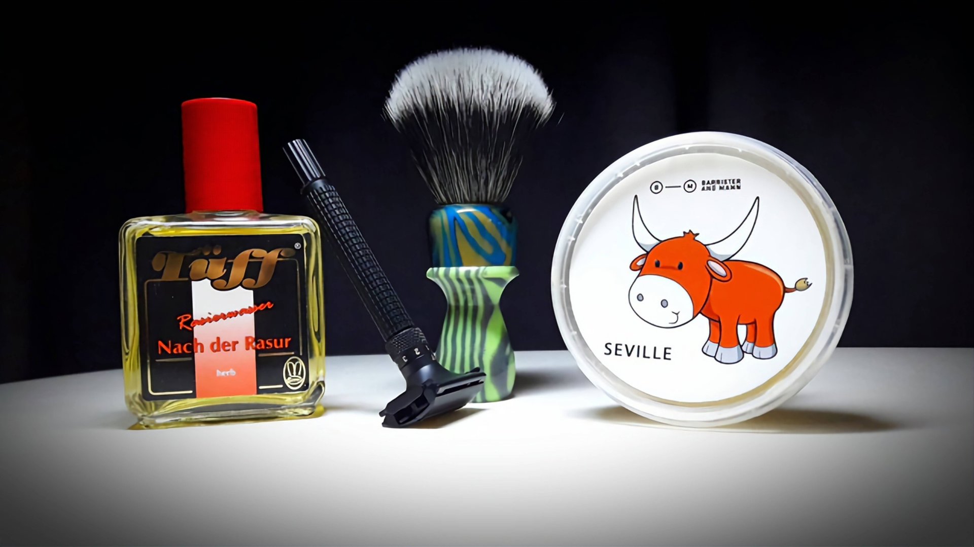 Бритье. Станок Weishi, Frank Shaving brush, мыло Barrister and Mann SEVILLE, Derby, лосьон Tüff смотреть онлайн