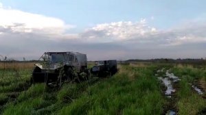 UVAT MAMONT вездеход на Форестерах вытягивает.