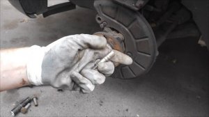 Volkswagen Touran замена передних тормозных дисков колодок #vw