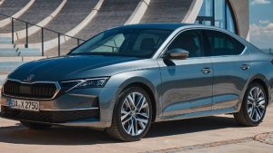 Белый песок Тайланда и 2025 SKODA OCTAVIA