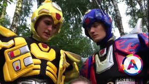 Бамблби и Оптимус Прайм Трансформеры Отзыв Либерти Арт