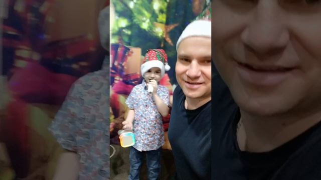 К нам приехали артисты! 😁 #максик