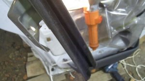 Достаем дверной жгут из газели Некст