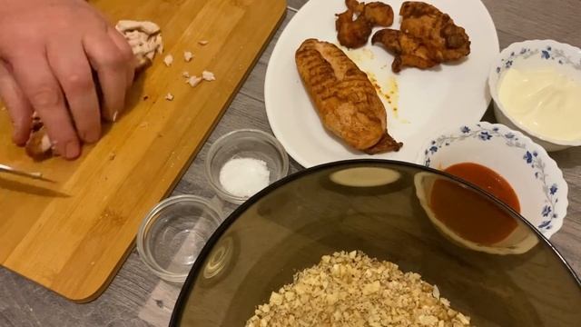 #баклажан#еде#Рулетики из баклажанов с острой куриной заправкой