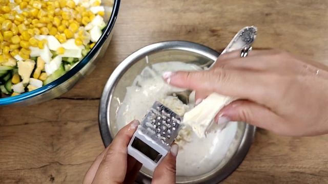 Вкуснейшая заправка для салатов. Вы забудете о майонезе навсегда.