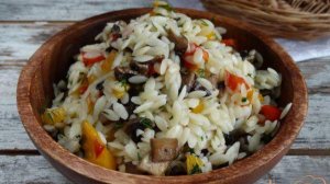 Орзо с шампиньонами и болгарским перцем