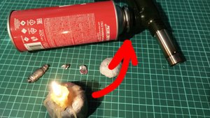 Газовая горелка из свечи!