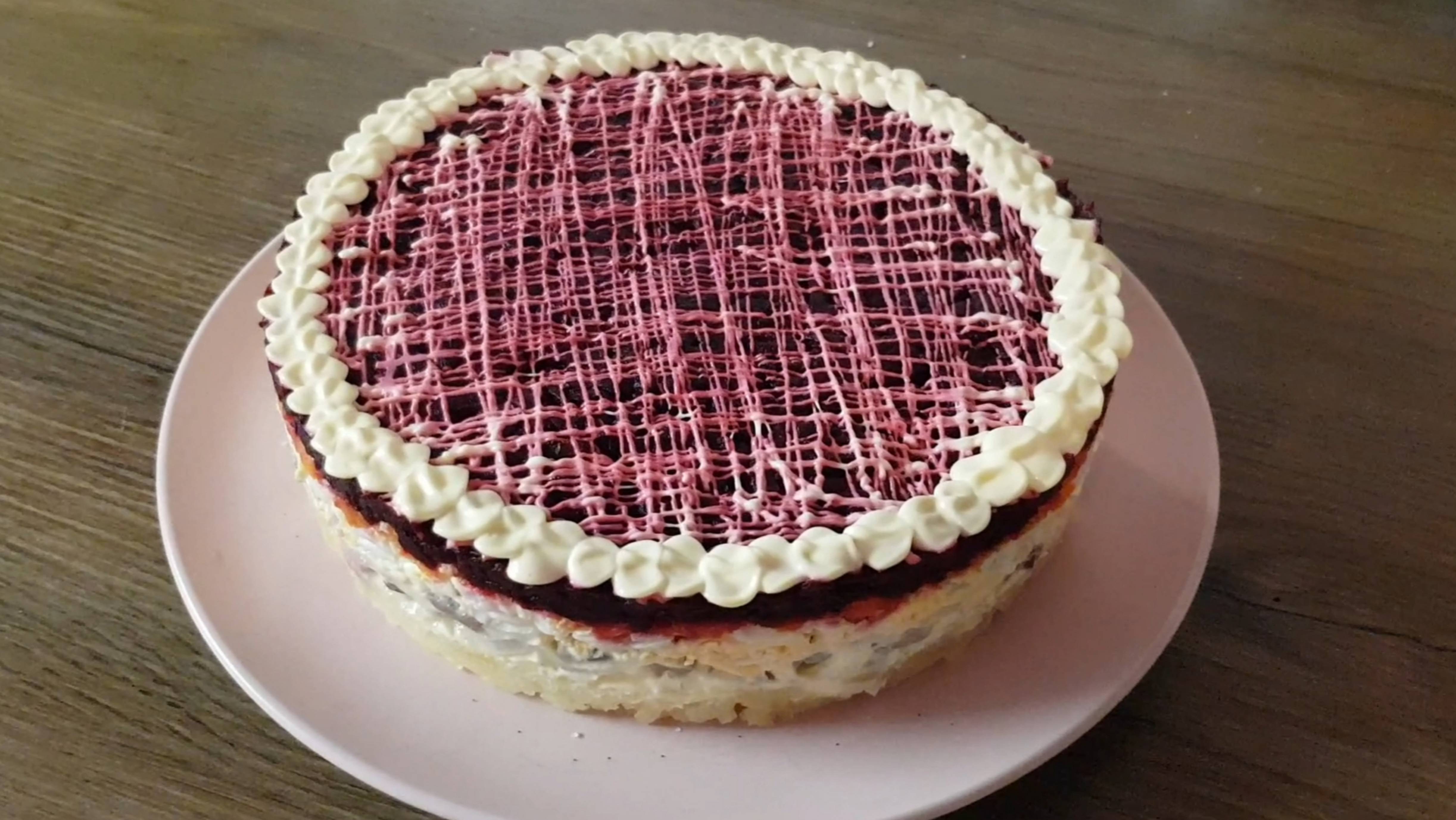 Селедка под шубой.