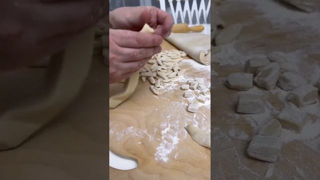СЕГОДНЯ ПРИМЕРЯЕМ 😍 С НИАМОЙ НОВЫЕ НАРЯДЫ 🤩