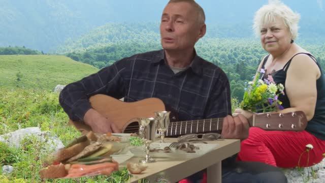 Татьяне поет любимый смотреть онлайн