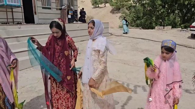 A beautiful wedding celebration of a nomadic family with the presence of Niloufer and Diana смотреть онлайн