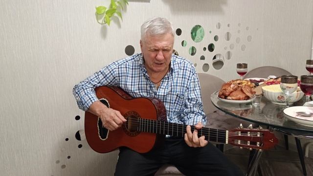 Николай Кузнецов, "Наш град".(Автор и исполнитель).
