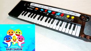 Мелодия "Беби Шарк" на детском пианино