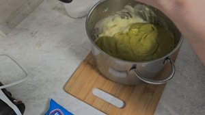 Наивкуснейший суп -пюре из консервированного горошка.