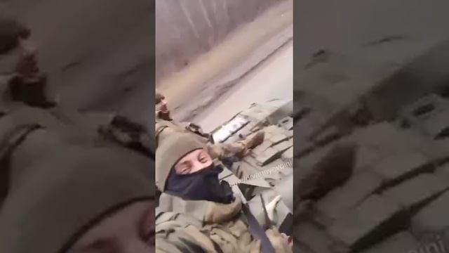 Российские военнослужащие угнали Т-72АВ всу в Курской области