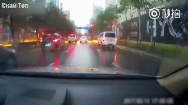 Молния бьет(Удивительные кадры) смотреть онлайн