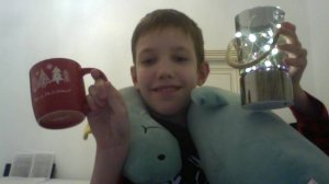 Советы: что подарить на праздники?